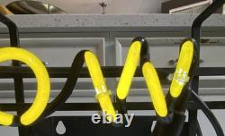 2002 Yellow Tail Wine Kangaroo Neon Style Store Display Sign Works