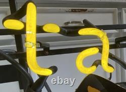 2002 Yellow Tail Wine Kangaroo Neon Style Store Display Sign Works