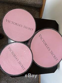 3victoria Secret Lg, M, S, Striped Hat Boxes Frosted Snow Look