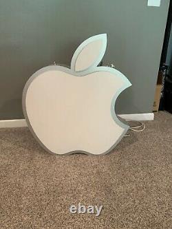 Apple Logo dealer sign Lights Up