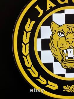 Jaguar Lightbox Illuminated LED Store Display Sign 50 cm (19.7)