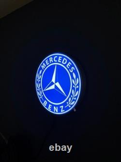 Mercedes-Benz Lightbox Illuminated LED Store Display Sign 50 cm (19.7)