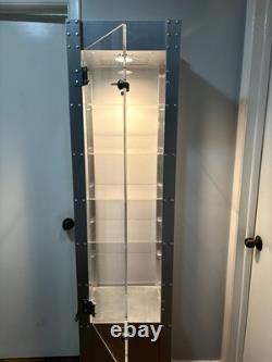 Oakley Vintage 2004 Single Eyewear Display Tower