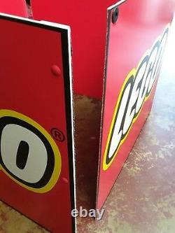 Rare LEGO Toys R Us Store Display Fixture Sign Cube 28