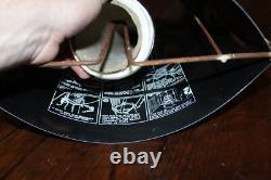 SCARCE 1950s FRESH UP WITH 7UP PAINTED TIN STRING HOLDER SIGN STORE DISPLAY COKE