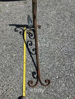 Vintage Cast Iron Metal Sign Bracket Flange Arrow Point Store Display corner