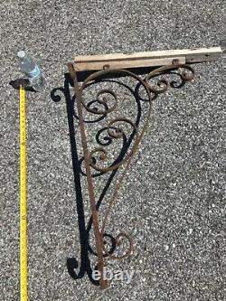 Vintage Cast Iron Metal Sign Bracket Flange Arrow Point Store Display corner