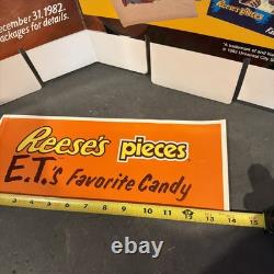 Vtg 1982 33 E. T. Movie Reese's Promo T-Shirt Poster Store Standee Display Sign