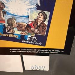 Vtg 1982 33 E. T. Movie Reese's Promo T-Shirt Poster Store Standee Display Sign