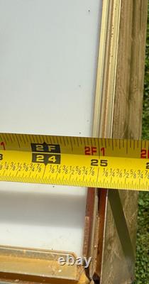 Vtg. LARGE HALLMARK CARDS STORE LOGO DISPLAY LIGHT UP SIGN 25 SQUARE x 4.5 (B)